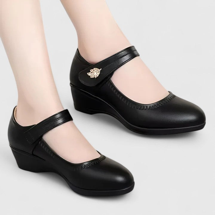 DORA | Scarpe da donna con tacco basso e chiusura a strappo Elise