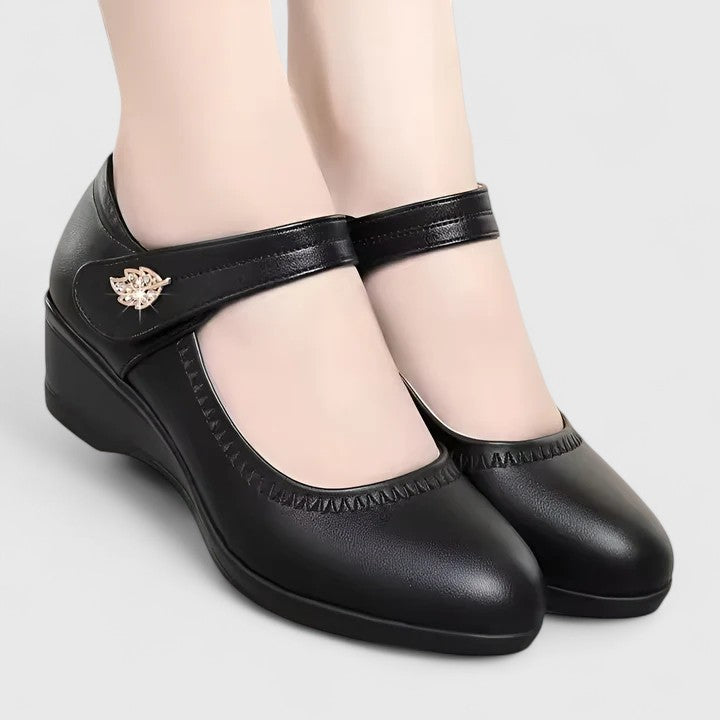 DORA | Scarpe da donna con tacco basso e chiusura a strappo Elise