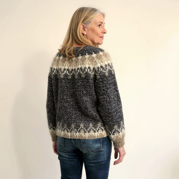 Ronja | Maglione nero in maglia