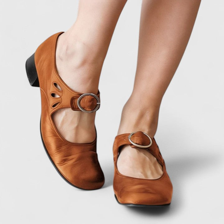 DORA | Ballerine traforate con fibbia da donna Chloé