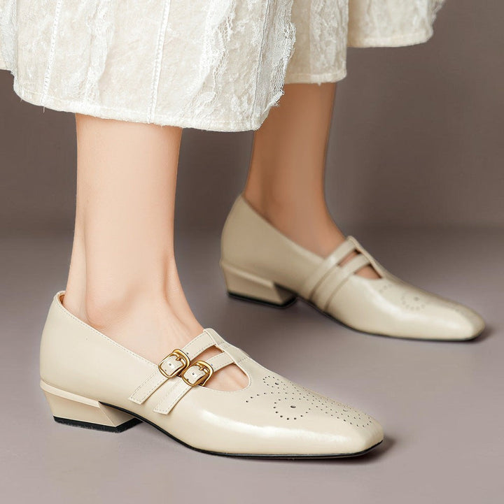 DORA | Scarpe da donna Pauline con doppia fibbia traforate