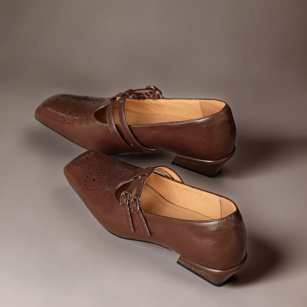 DORA | Scarpe da donna Pauline con doppia fibbia traforate