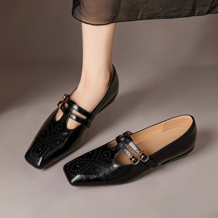 DORA | Scarpe da donna Pauline con doppia fibbia traforate