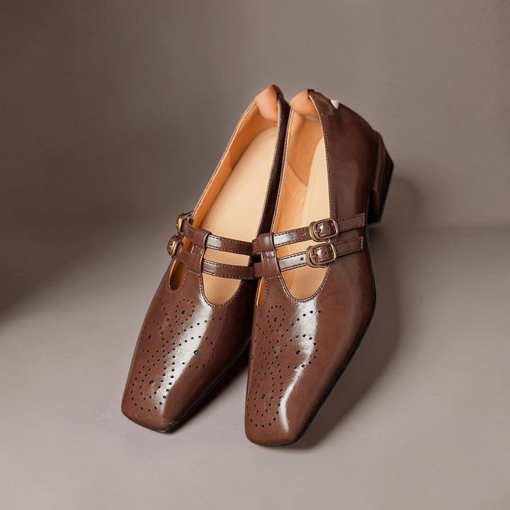 DORA | Scarpe da donna Pauline con doppia fibbia traforate
