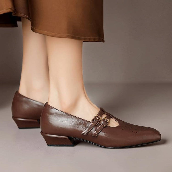 DORA | Scarpe da donna Pauline con doppia fibbia traforate